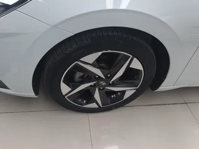 Hyundai Elantra 2021, 23900 км, за 11980 USD - фото 9