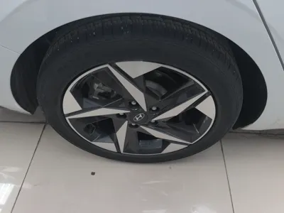 Hyundai Elantra 2021, 23900 км, за 11980 USD - фото 10