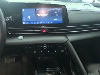 Hyundai Elantra 2021, 23900 км, за 11980 USD - фото 14