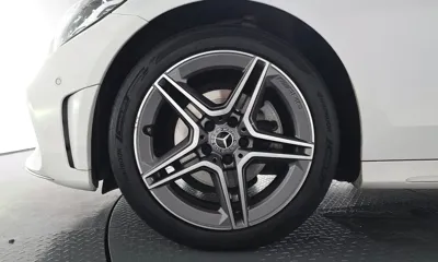 Mercedes-Benz C-Class 2021, 57578 км, за 17589.59 USD