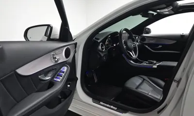 Mercedes-Benz C-Class 2021, 57578 км, за 17589.59 USD - фото 10