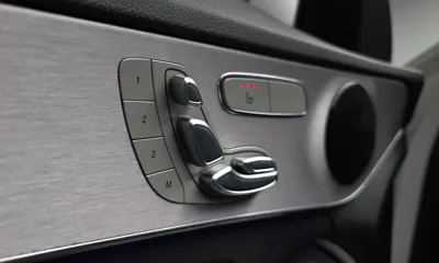 Mercedes-Benz C-Class 2021, 57578 км, за 17589.59 USD - фото 18