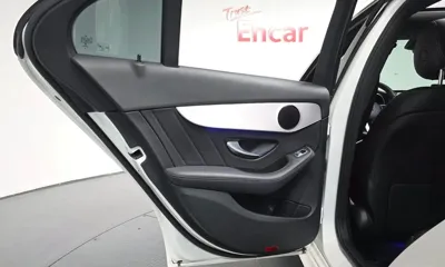 Mercedes-Benz C-Class 2021, 57578 км, за 17589.59 USD - фото 26