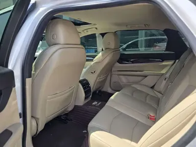 Cadillac CT6 2016, 61000 км, за 11627.66 USD