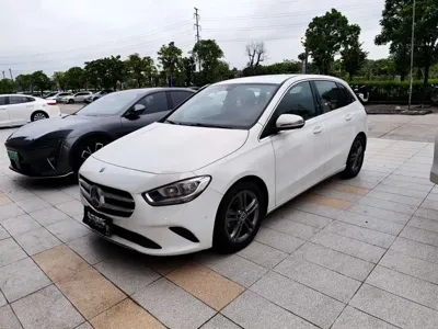 Mercedes-Benz B-Class · 2020 год