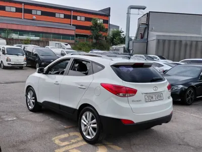 Hyundai Tucson 2012, 214138 км, за 2313.59 USD