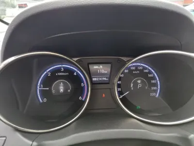 Hyundai Tucson 2012, 214138 км, за 2313.59 USD - фото 18