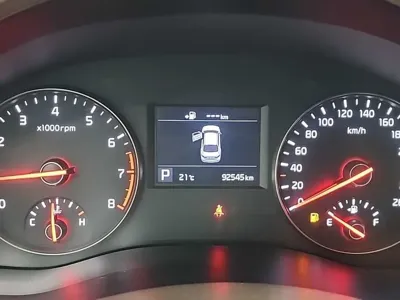 Kia K7 2016, 92541 км, за 6628.94 USD - фото 8