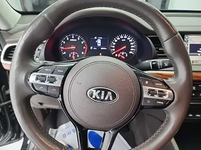 Kia K7 2016, 92541 км, за 6628.94 USD - фото 12