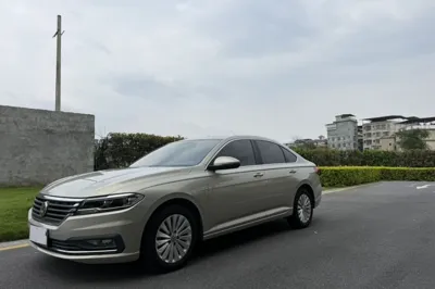 Volkswagen Lavida 2019, 92300 км, за 9048 USD - фото 9
