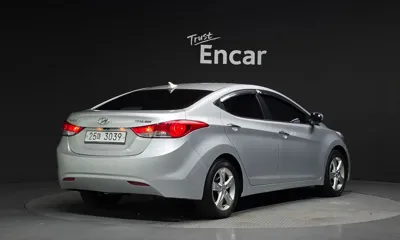 Hyundai Avante 2012, 188396 км, за 2671.01 USD