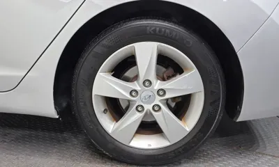 Hyundai Avante 2012, 188396 км, за 2671.01 USD