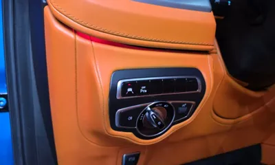 Mercedes-Benz G-Class 2022, 31857 км, за 145615.24 USD - фото 29