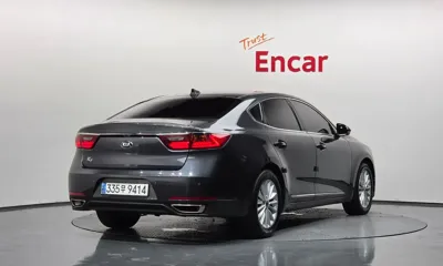 Kia K7 2018, 116754 км, за 7097.74 USD