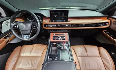 Lincoln Aviator 2023, 44466 км, за 33974.02 USD - фото 7
