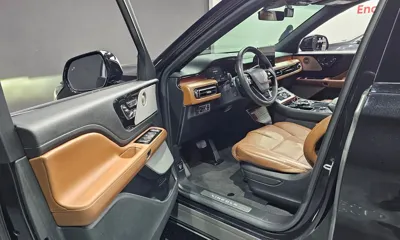 Lincoln Aviator 2023, 44466 км, за 33974.02 USD - фото 10