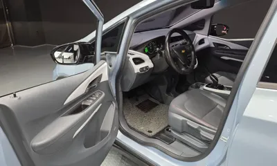 ChevroletGMDaewoo Bolt EV 2018, 44353 км, за 24951.15 USD - фото 10