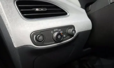 ChevroletGMDaewoo Bolt EV 2018, 44353 км, за 24951.15 USD - фото 16