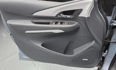 ChevroletGMDaewoo Bolt EV 2018, 44353 км, за 24951.15 USD - фото 24