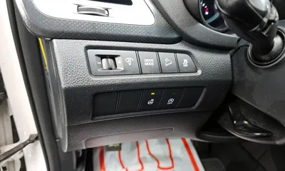 Hyundai Santafe 2016, 104262 км, за 5953.64 USD - фото 13