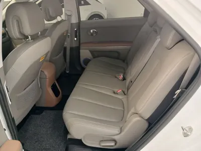Hyundai Ioniq5 2023, 93500 км, за 15374.09 USD - фото 10