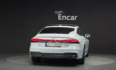 Audi A7 2020, 95369 км, за 24850.4 USD