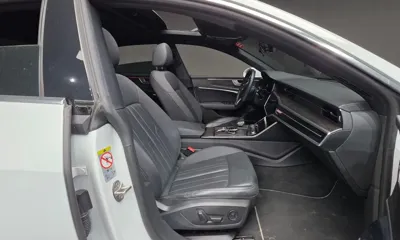 Audi A7 2020, 95369 км, за 24850.4 USD - фото 10