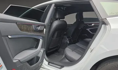 Audi A7 2020, 95369 км, за 24850.4 USD - фото 17