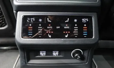 Audi A7 2020, 95369 км, за 24850.4 USD - фото 18
