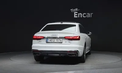 Audi A4 2021, 29401 км, за 18326.32 USD