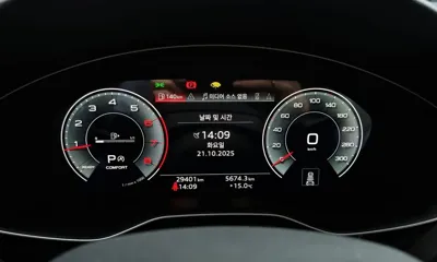 Audi A4 2021, 29401 км, за 18326.32 USD - фото 8
