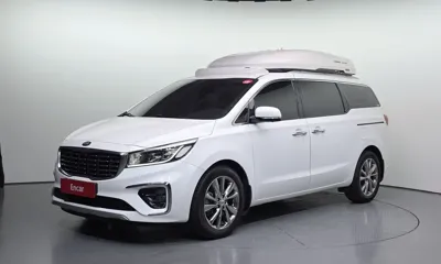Kia Canival · 2019 год