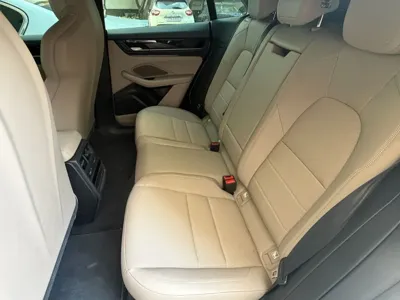 Porsche Macan 2025, 8600 км, за 68403.94 USD - фото 8