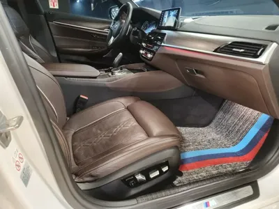 BMW 5-Series 2018, 123800 км, за 14966.52 USD - фото 14