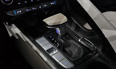 Hyundai Avante 2022, 81005 км, за 8867.57 USD - фото 9