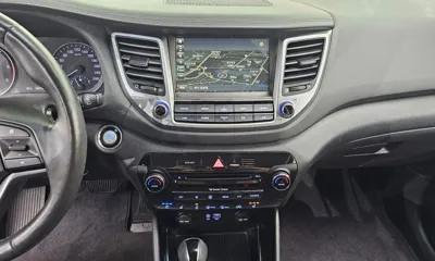 Hyundai Tucson 2016, 125105 км, за 6381.45 USD - фото 14