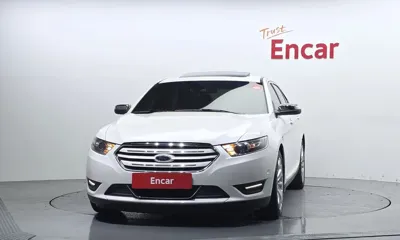 Ford Taurus 2017, 39430 км, за 8139.69 USD