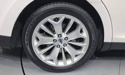 Ford Taurus 2017, 39430 км, за 8139.69 USD