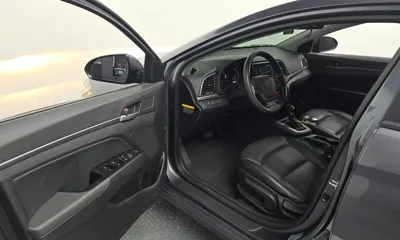 Hyundai Avante 2018, 109651 км, за 6310.18 USD - фото 10