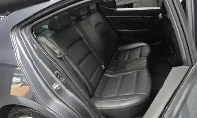 Hyundai Avante 2018, 109651 км, за 6310.18 USD - фото 12