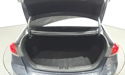 Hyundai Avante 2018, 109651 км, за 6310.18 USD - фото 20