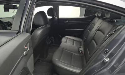 Hyundai Avante 2018, 109651 км, за 6310.18 USD - фото 26