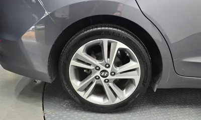 Hyundai Avante 2018, 109651 км, за 6310.18 USD - фото 30