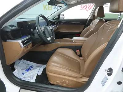 Hyundai Grandeur 2023, 38426 км, за 20000.01 USD
