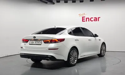 Kia K5 2019, 58275 км, за 9865.83 USD