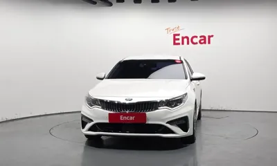 Kia K5 2019, 58275 км, за 9865.83 USD