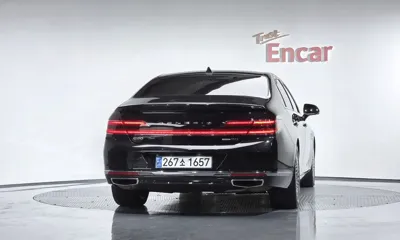 Genesis G90 2019, 60485 км, за 23730.85 USD