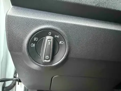 Volkswagen T-Roc 2022, 27000 км, за 17854.66 USD - фото 11