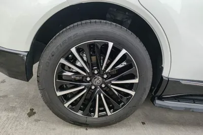 Toyota Venza 2023, 20900 км, за 22637 USD - фото 11