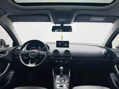 Audi A3 2020, 67000 км, за 10019.27 USD